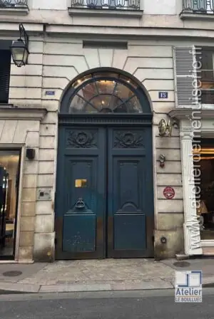 Porte cochère 15 rue des Saints-Pères Paris 6e