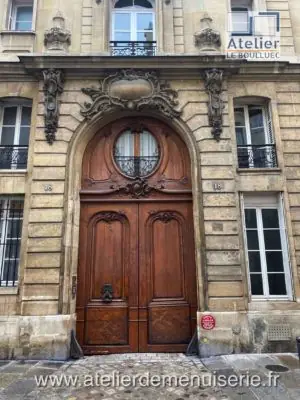 Porte cochère 18 rue du Cherche-Midi