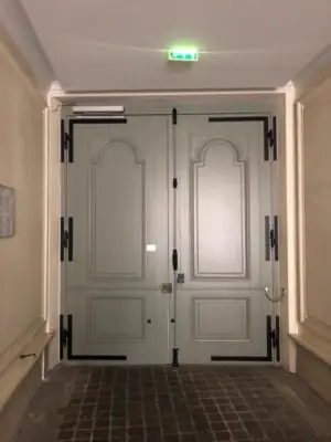 Porte cochère 55 rue de Châteaudun vue intérieure