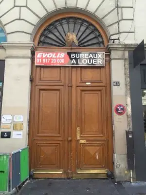 Porte cochère monumentale 68 rue de la Chaussée-d’Antin avant dépose