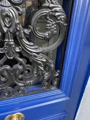 Porte rue 37 Oberkampf détail
